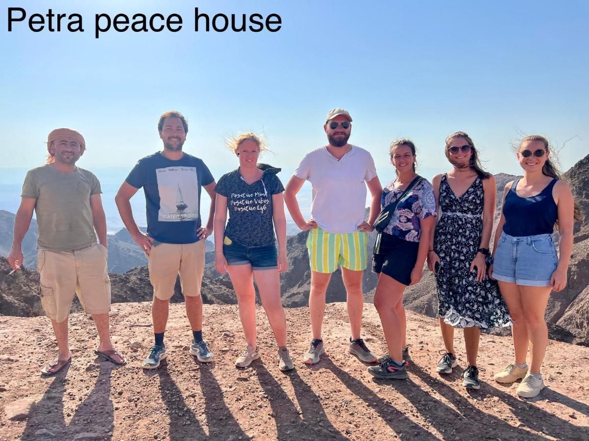 Petra Peace House Hotel Wadi Musa Eksteriør billede