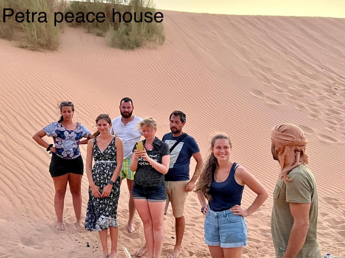 Petra Peace House Hotel Wadi Musa Eksteriør billede